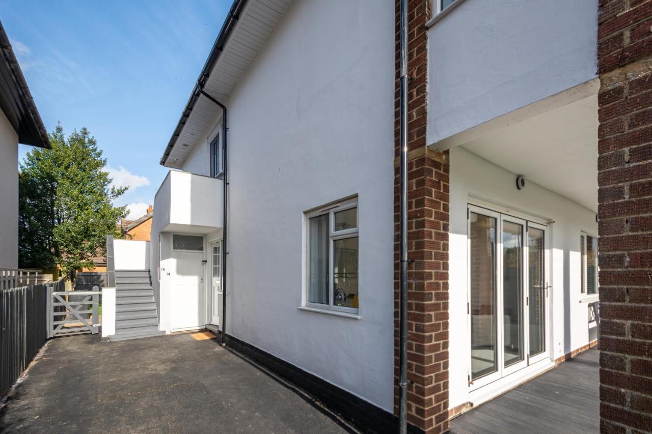 Butterfly House - Luxury 2 Bedroom Property Kettering Eksteriør billede